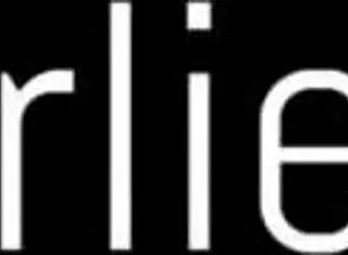 sexy redhead's public bathroom play in hentai