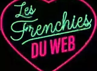 jade is a beautiful naughty at the party