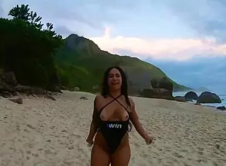 Amateur Goes to Beach in Tiny Bikini, Exposes Pussy, Gets Fucked!