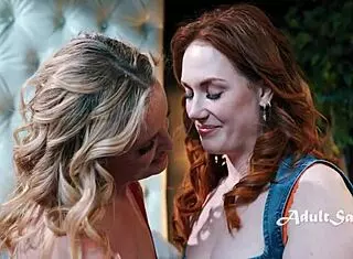 Long distance lesbo lovers trace new curves siri dahl charlie forde