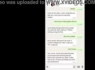 그래서, 실수로 새엄마한테 왓츠앱으로 자지 사진 보냈어. 그녀의 반응이 미쳤어!