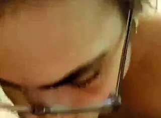 i give a blowjob to this fat bbw, but i messed up a bit with the technique