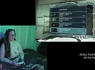 Look at these big natural tits bouncing while I play Deadspace naked!