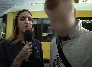 Hitzefrei German Couple Fucks On Street Camera