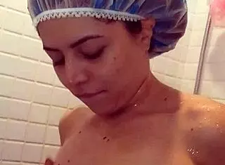 sensual bath leads to sex on red