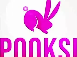 Hey, Evie strips off her sexy pink shorts to spread that booty wide!