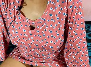 Indian Babe Lily Shows Ass for Intense Assfucking