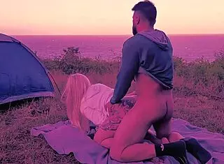 Hot Deepthroat Fucking Meia-Irmã Leaving Creamy Secret