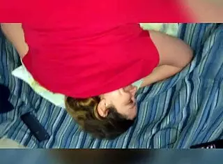 Ela falo que queria uma comida e eu dei uma comida nela