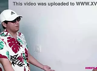 Roxy Hot Pays Mototaxista With Shaved Pussy And Ass Fucking In Market Trip.