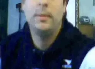 Argentinian man from cordoba shows his short dick on webcam