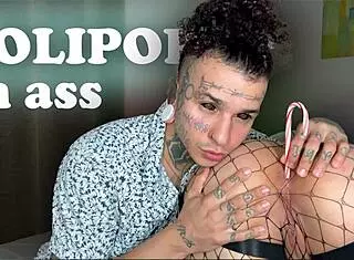 I play with candy in her big ass then ass to mouth