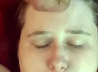 Amateur Receives Cum On Face