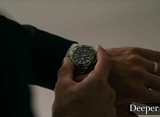 Capri dan Mia Putusin Bercinta Bertiga