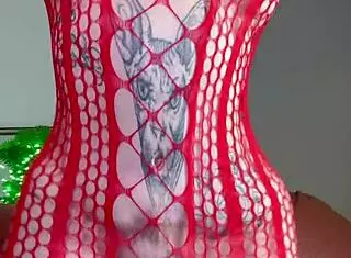 Curvy woman explores her body intimately