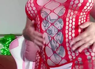 Curvy woman explores her body intimately