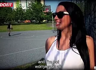 Hey, watch Jolee Love squirt in the Bums-Bus!