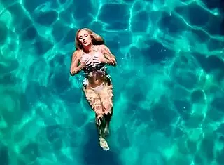 Imani Seduction and Mazee in Hot FFM Threesome with Deep Sucking