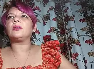 i tell incredible erotic stories with lola