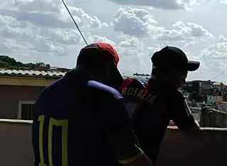 Back in the day, I fucked the chubby young guy on the rooftop with the whole neighborhood watching, bareback anal cumshot