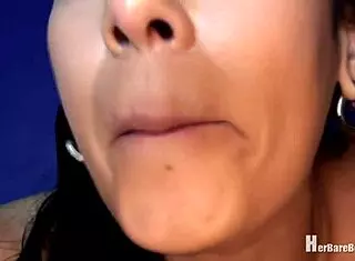 Giselle humes spreads her cunt wide