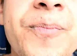 eating cookies with a gay escort 😋