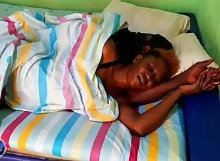 beautiful young woman rides huge black cock in living room, he cums uncontrollably! 😲