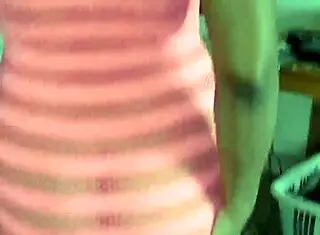 Innocent ebony sucks white cock in Philly