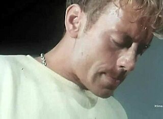 ops, culo pestato duro da vecchio stallone, così buono!