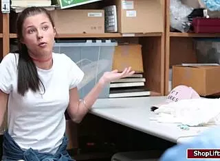 Lp Officer Fucks Carolina's Pussy Hard