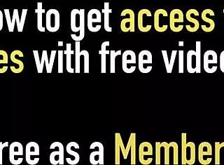 Chesty Maggie Green Inserts Dildo Into Her Big Pussy Lips During Solo Masturbation