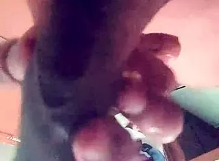 Kerala playboy offers cuckold fun with 3some and big cocks.