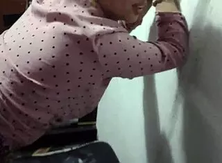 Bold Lady Delivers Intense Blowjobs with Happy Ending