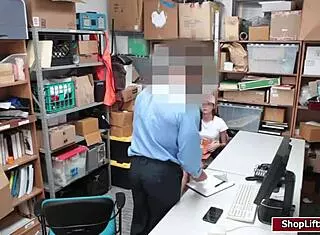 Lp Officer Fucks Carolina's Pussy Hard