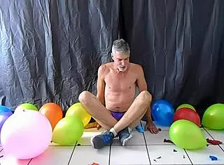 Richard Lennox Enjoys Balloon Play In Gay Dilf Session