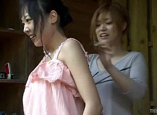 히토우브-703 일본 아이돌 이타가키 아즈사 온천에서 뜨거운 장면