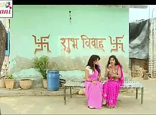 Hot Bhojpuri Song Features Exciting Nipple Show!