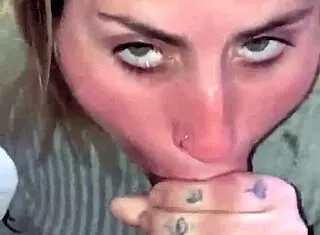 Blonde slut performs deepthroat for 10 minutes, loving the dick