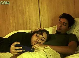 mi hermanastro dice 'estamos solos, voy a follarte con gran verga' alisongonzalez26