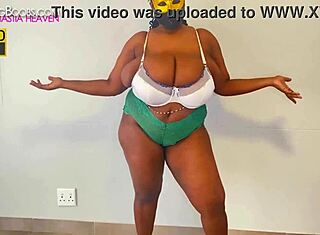 maskedjuggs爆乳黒ギャルが黒デカチンにボインボイン騎乗😘