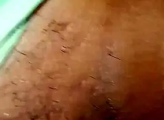 Feeling the Passion as Ebony Curvy Woman Gets Creampied in Her Hairy Beaver