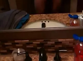 Stroking my monster cock for women watching 😘