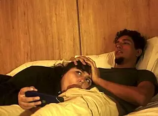 mi hermanastro dice 'estamos solos, voy a follarte con gran verga' alisongonzalez26