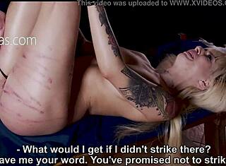 얇은 채찍의 멍, 젊은 여자의 보지에