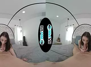 Helpful Girlfriend Fucked POV In WetVR