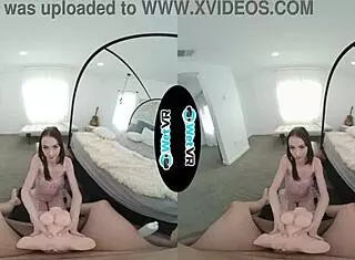 Helpful Girlfriend Fucked POV In WetVR