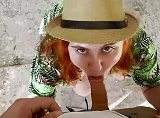 My Stepsister Gave Me a Blowjob in the Abandoned House!