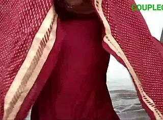 How to fuck natural tits of Indian diva Bhavani