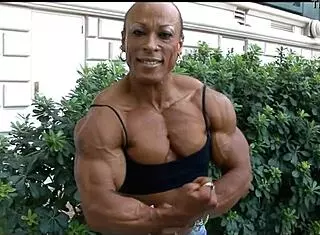 18-year-old colombian naty delgado bangs stepbro rauls bud while parents away