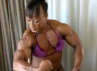 18-year-old colombian naty delgado bangs stepbro rauls bud while parents away